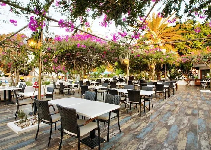 Merit Cyprus Gardens Hotel Trikomo